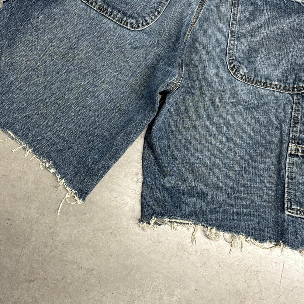 Vintage 2000s Timberland Cut-Off Carpenter Shorts Size 32 - Picture 6 of 7